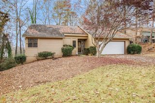 405 Roswell Farms Rd, Roswell, GA 30075