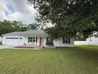118 Pear Tree Ln, Richlands, NC 28574