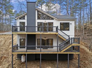 560 Eagle Mountain Dr E, Ellijay, GA 30540