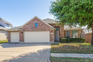 9032 Morning Meadow Dr, Fort Worth, TX 76244