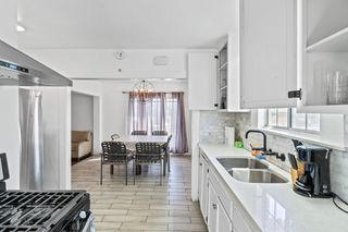 327 Normandy Pl, Santa Ana, CA 92701