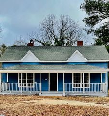 127 W  Greer St, Honea Path, SC 29654