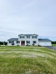 77 Junction Rd, Malone, NY 12953