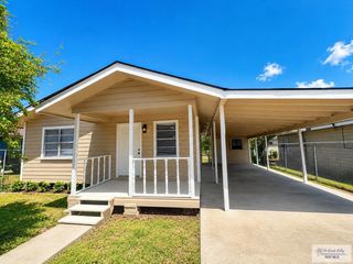 1909 Rosedal Dr, Brownsville, TX 78521