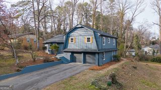 300 Woodland Dr, Calhoun, GA 30701