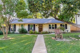 9942 Estate Ln, Dallas, TX 75238