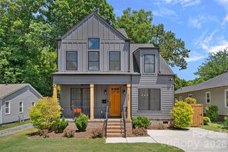 1642 Longfellow St, Charlotte, NC 28205