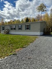 21 Shady Brook Dr, Augusta, ME 04330
