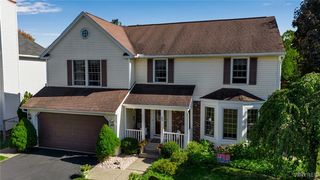 69 Hubbardston Pl, Amherst, NY 14228
