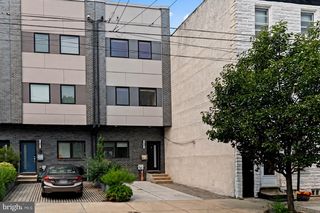 1220 Crease St, Philadelphia, PA 19125