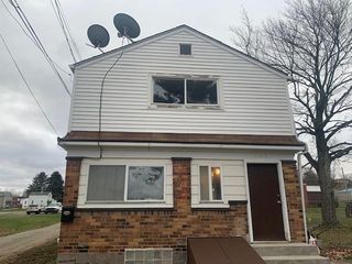329 W Owens Ave, Derry, PA 15627