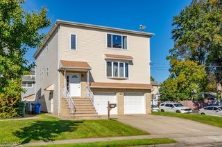 517 E Elm St, Linden, NJ 07036