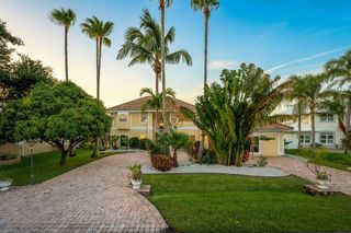 268 Lanternback Island Dr, Satellite Beach, FL 32937