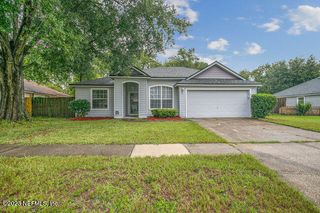 8545 DEVOE Street N, Jacksonville, FL 32220