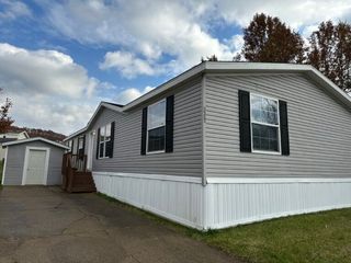 3333 Hawthorn Drive Site 129, Jackson, MI 49201