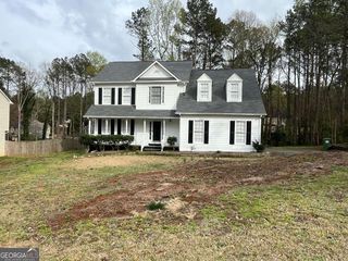 2105 Fair Ridge Ct, Jonesboro, GA 30236