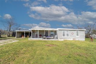 409 E  4th St, Weatherford, TX 76086