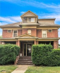 396-400 Sumner St, Akron, OH 44304