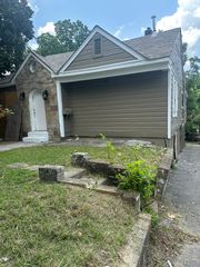 357 S  Pkwy E, Memphis, TN 38106