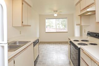 1915 21st Ave SE #2, Albany, OR 97322