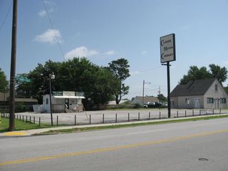 1601 E  St Louis St, Springfield, MO 65802