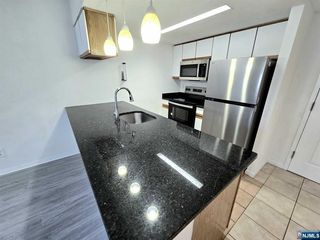 55 Clinton Pl #204, Hackensack, NJ 07601