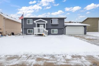 1017 Sycamore St, Rapid City, SD 57701