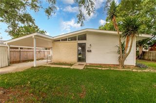 512 Diplomat St, Terrytown, LA 70056