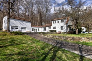 266 New Canaan Rd, Wilton, CT 06897