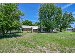 73552 Davis Ln, Pendleton, OR 97801