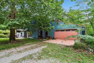 3244 170th St, Riverside, IA 52327