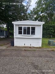 993 Michigan Ave E #13I, Battle Creek, MI 49014