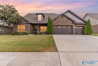 208 Duchess Dr, Madison, AL 35758
