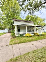 912 Pleasant St, Saginaw, MI 48602