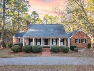 5809 Old Dawson Rd, Albany, GA 31721