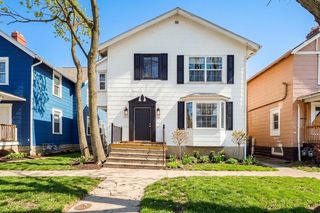 98-100 N  Hague Ave, Columbus, OH 43204