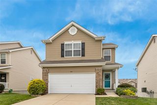452 Wild Oak Dr, O Fallon, MO 63368