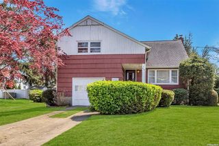 2980 Wilson Avenue, Wantagh, NY 11793