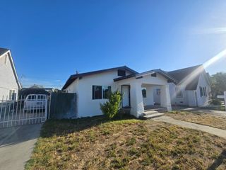 4685 E  Tulare St, Fresno, CA 93702