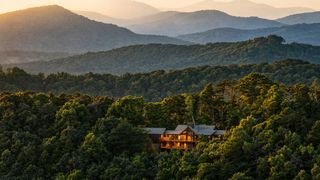 215 Snake Nation Overlook, Blue Ridge, GA 30513