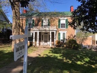 216 Irish St, Greeneville, TN 37743