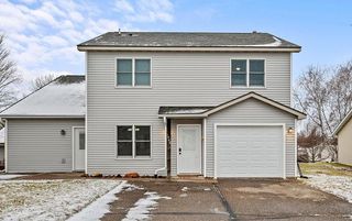 1982 Windmill Dr, Baldwin, WI 54002