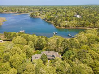 476 Baxters Neck Road, Marstons Mills, MA 02648