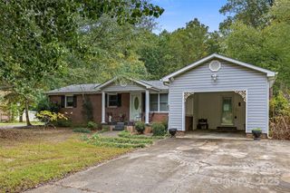 151 Debby Ln, Rutherfordton, NC 28139