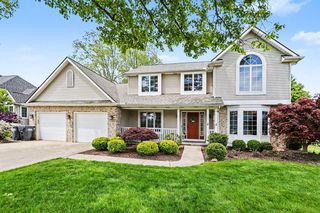 1425 Old Farm Ln, Saint Joseph, MI 49085