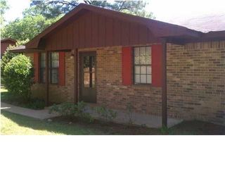 823 Simuel Ln, Prattville, AL 36067