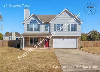 42 Ottawa Trl, Fort Mitchell, AL 36856