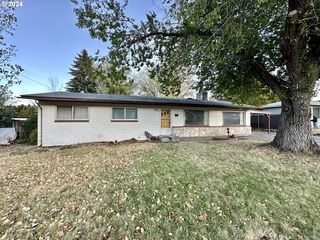 505 2nd St, La Grande, OR 97850