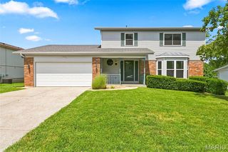 3927 Summerfield Pkwy, Saint Charles, MO 63304