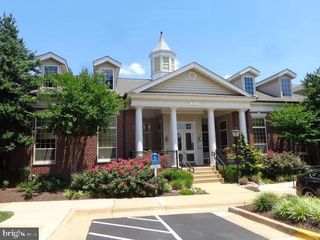 1571 Spring Gate Dr #6315, Mc Lean, VA 22102